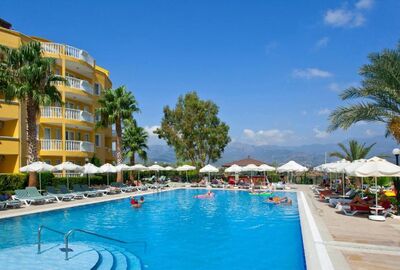 07 GROUP HOTEL