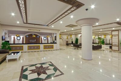 07 GROUP HOTEL