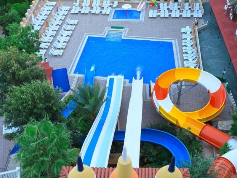 07 GROUP HOTEL