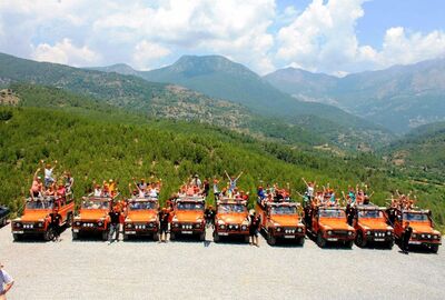 ALANYA'DAN SAPADERE KANYONU JEEP SAFARI