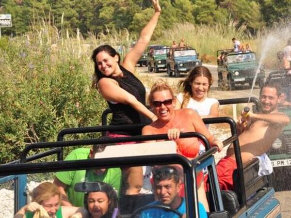 Alanya Jeep Safari Tour to Dim River, Cave & Villages with Lunch