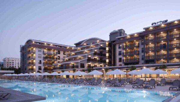 Green Garden Resort Spa Hotel in Alanya with Pools, Beach & All-Inclusive Dining