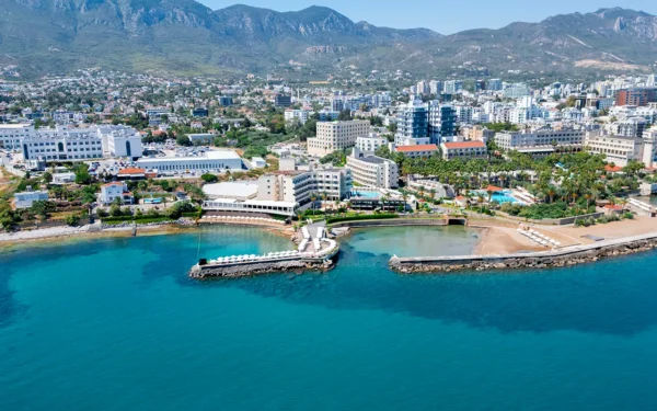 3-Day Cyprus Tour from Alanya with Vuni Palace Hotel & Casino Stay