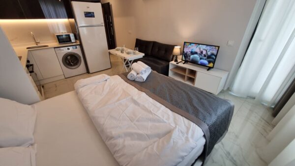 Kleopatra Beach Damlataş 1+1 Apartment Family Flat