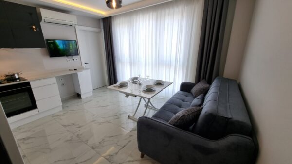 Kleopatra Beach Damlataş 1+1 sea view Apartment